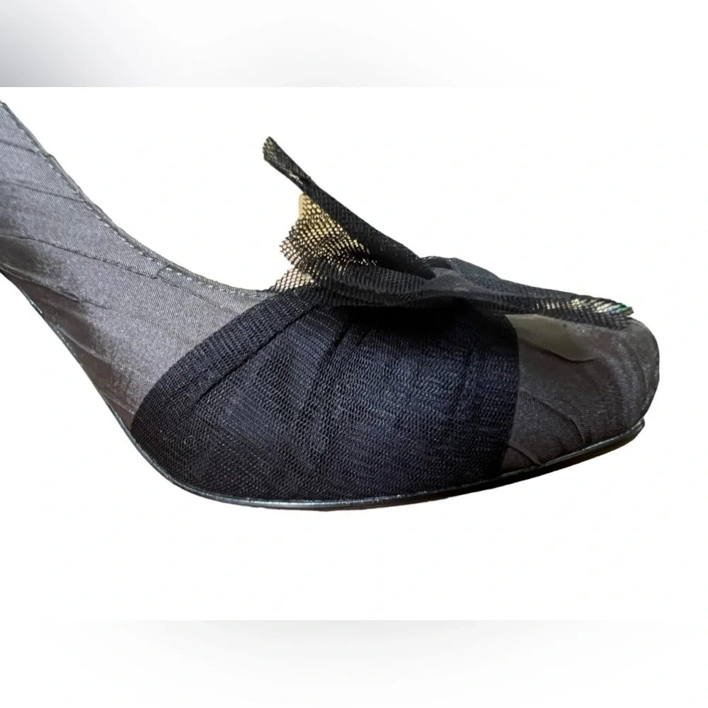 Simply Vera Vera‎ Wang Joyful Charcoal Pumps Acrylic Heel Mesh Bow Size 7.5